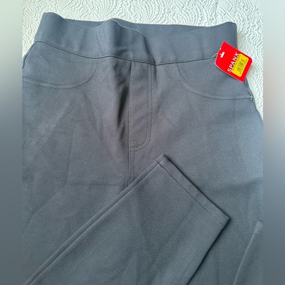 SPANX Charcoal Leggings - Picture 4 of 9